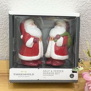 2017 Threshold by Target Santa Christmas Salt & Pepper Shaker Set NEW
